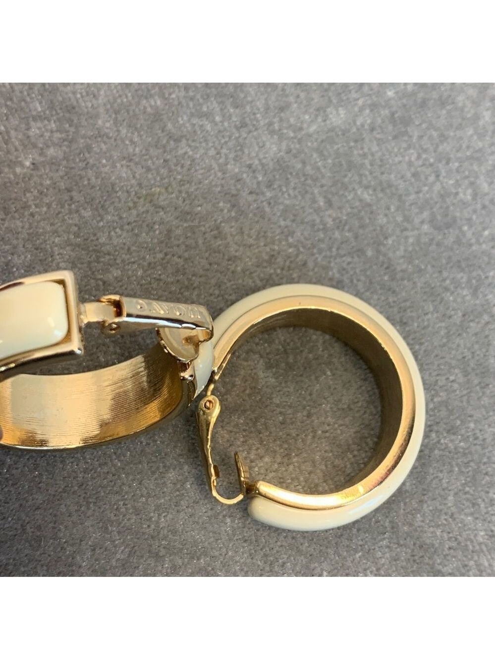 AVON Cream lacquer gold tone trim hoop clip on earrings - Picture 2 of 6